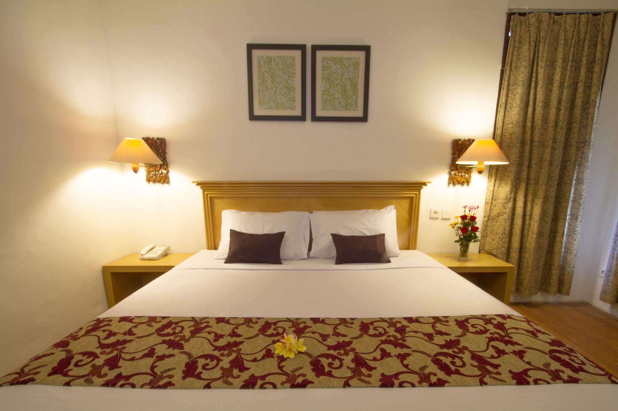 Seminyak Paradiso Hotel Dış mekan fotoğraf