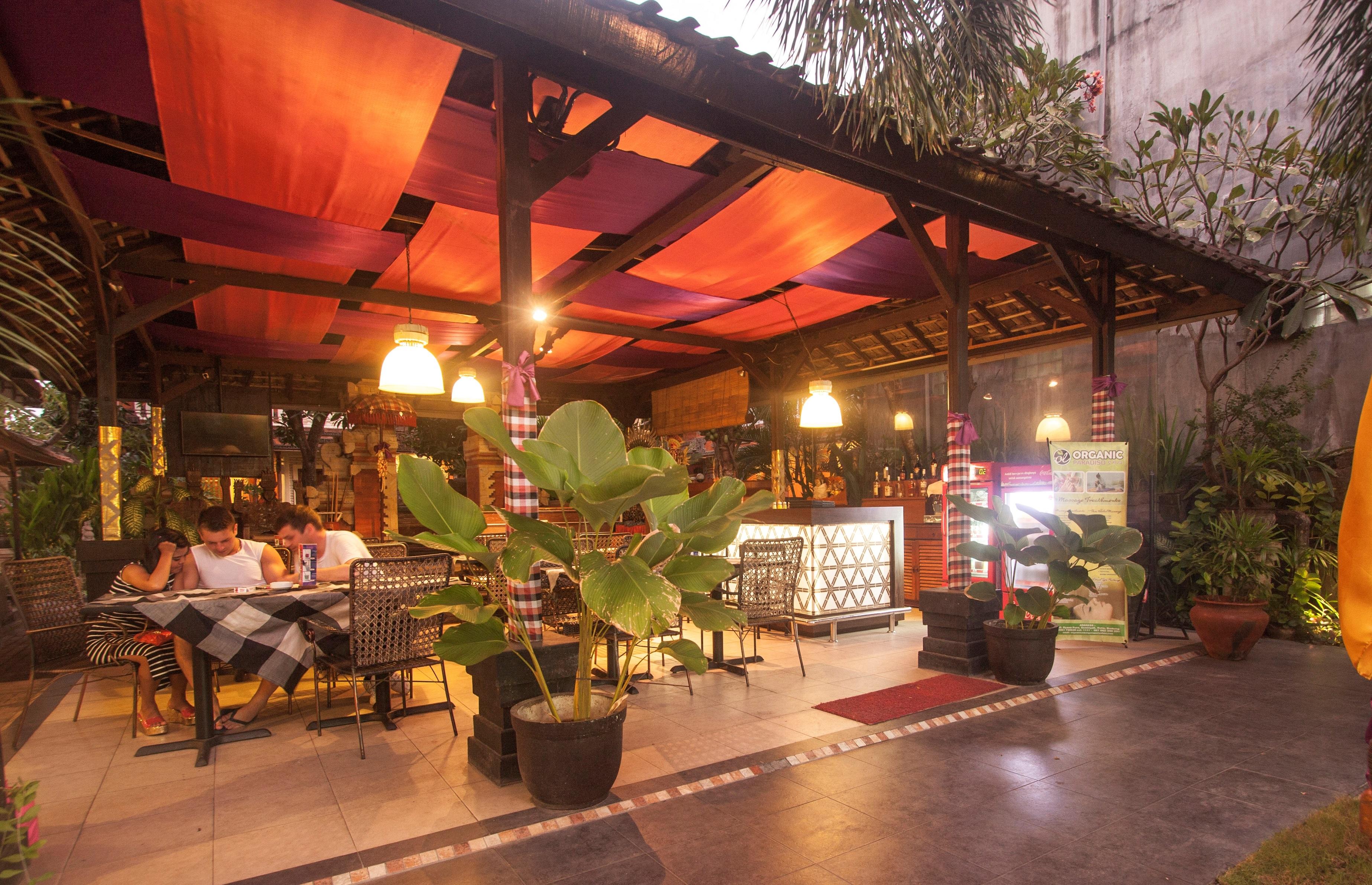 Seminyak Paradiso Hotel Dış mekan fotoğraf