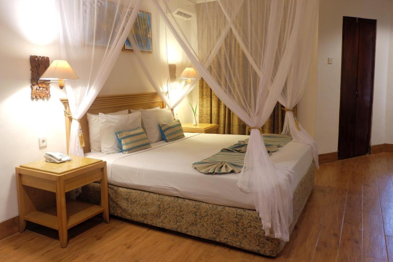 Seminyak Paradiso Hotel Dış mekan fotoğraf